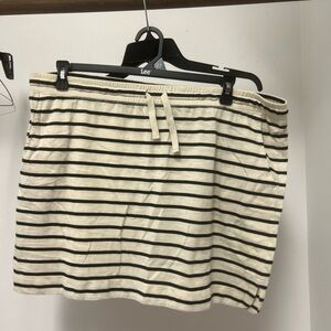 Old Navy Cream and Black Striped Mini Skirt